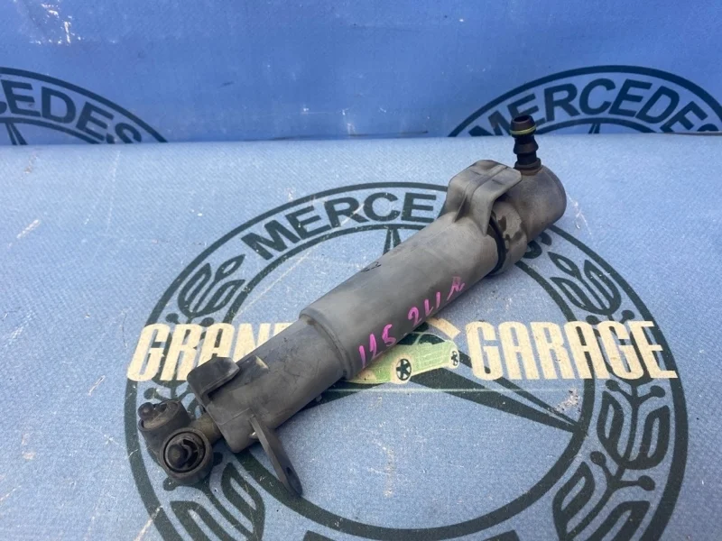 Форсунка омывателя фары Mercedes-Benz E-Class 2118600547 W211, левая