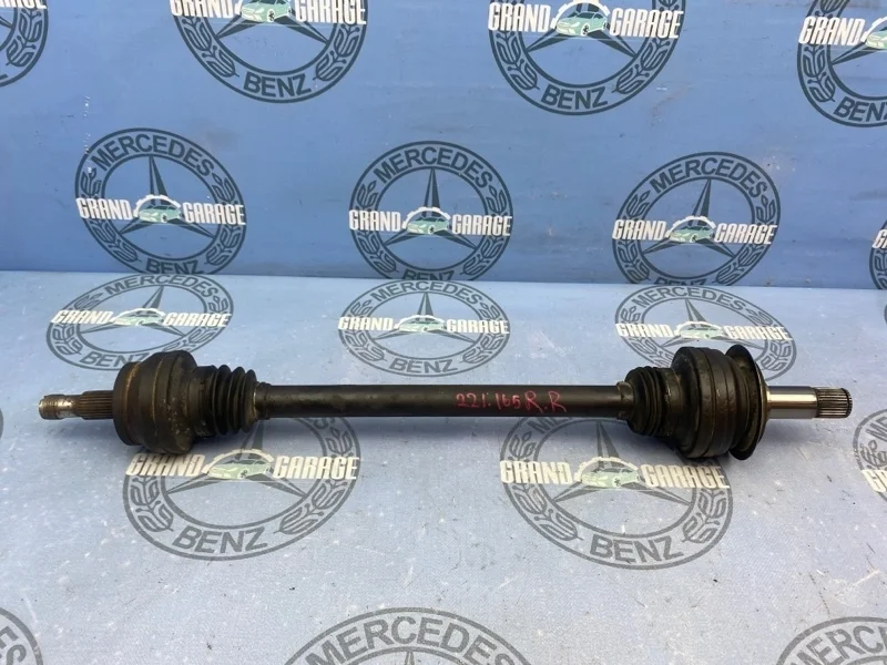 Привод Mercedes-Benz S-Class A2213501810 W221 273.961 5.5, задний