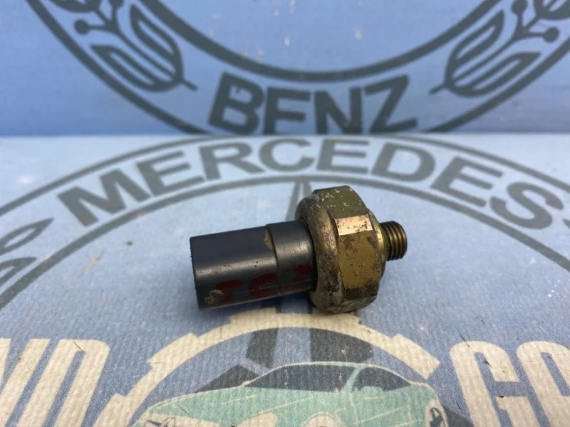Датчик кондиционера Mercedes-Benz R-Class 2205420118 W251 113.971 5.0