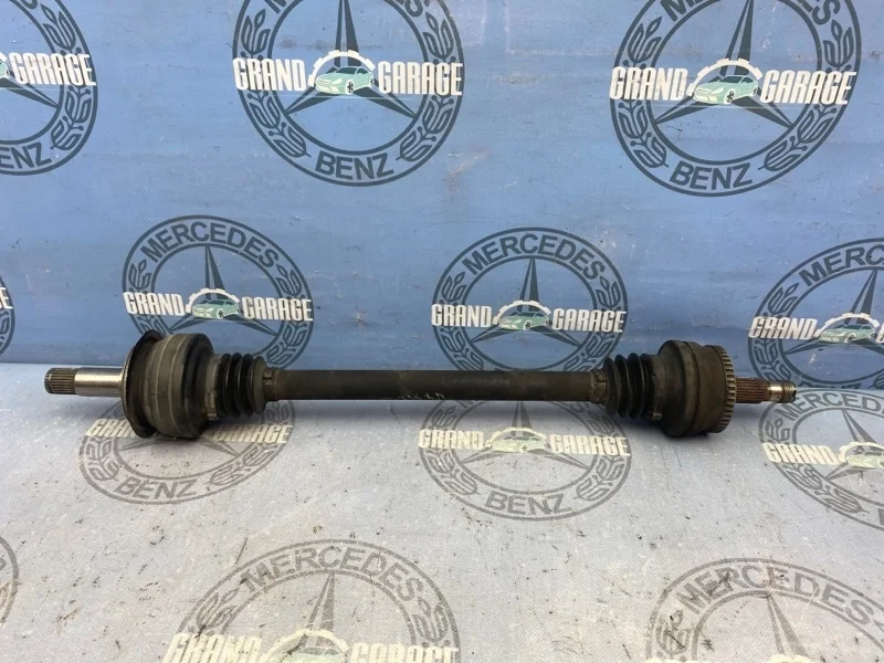 Привод Mercedes-Benz 2203506710 W215 113.960 5.0, задний