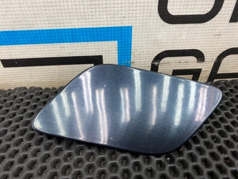 Крышка омывателя фары Audi Q7 4L0955275 4LB, правая