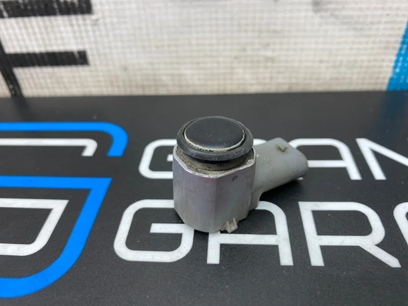 Датчик парктроника Audi Q7 3C0919275P 4LB, задний