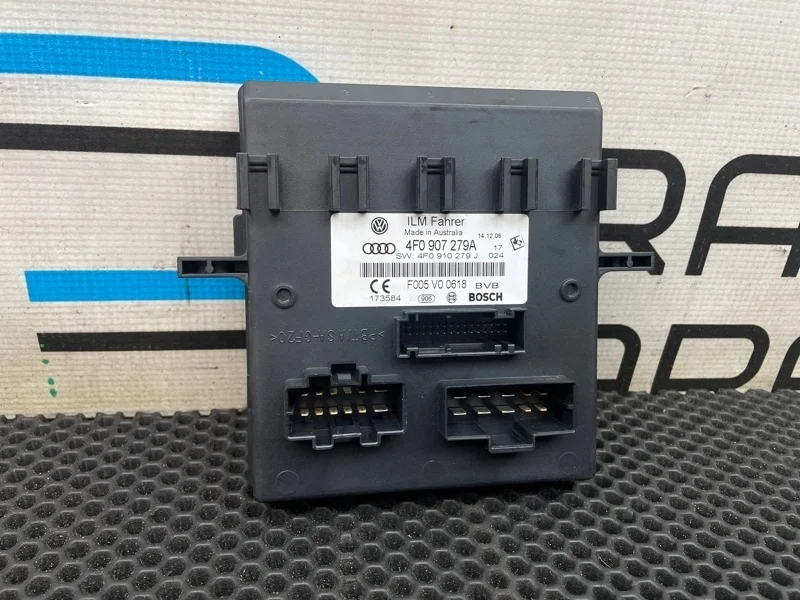 Блок управления бортовой сети Audi Q7 4F0907279A 4LB BAR 4.2