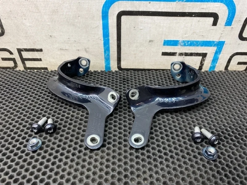 Петли багажника Audi Q7 4L0827300B 4LB