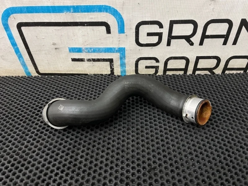 Патрубок охлаждения Mercedes-Benz C-Class 2045011682 W204 651.911 2.2, правый