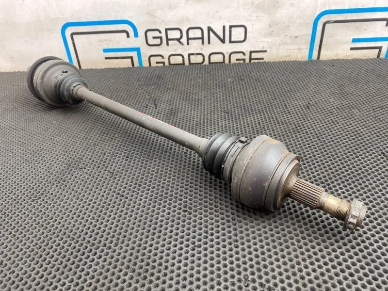 Привод Mercedes-Benz E-Class 2010 2213504010 W212 642.850 3.0, задний