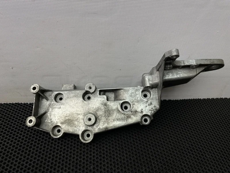 Кронштейн Volvo Xc90 2003 9497106 C B5254T2 2.5
