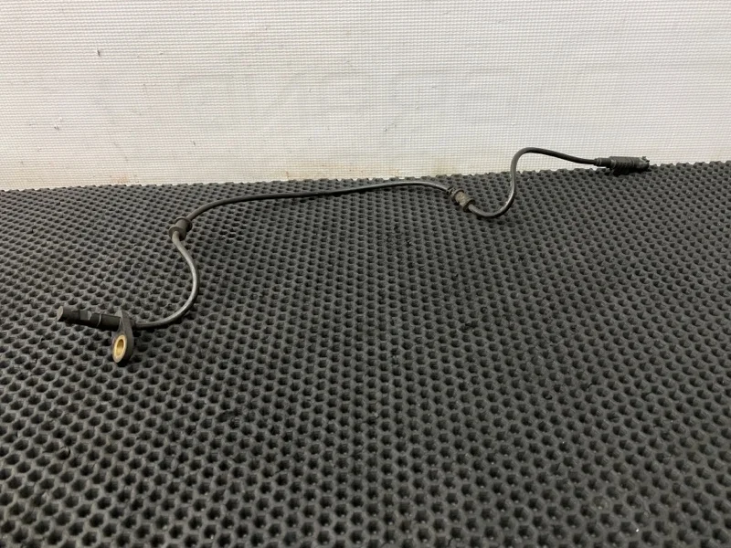 Датчик abs Mercedes-Benz E-Class 2008 2115402317 W211 642.920 3.0, передний