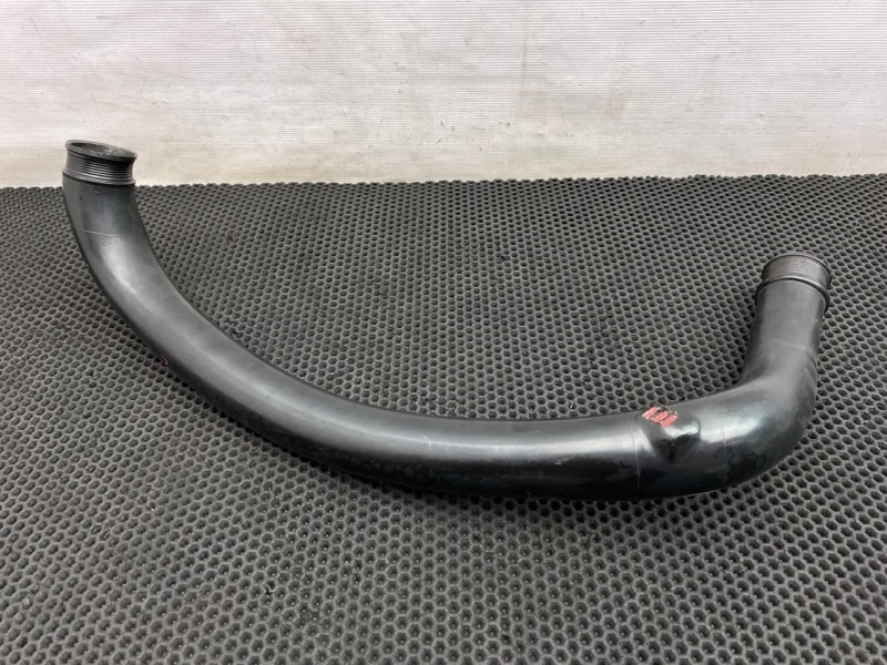 Патрубок интеркулера Volvo Xc90 2003 8638967 C B5254T2 2.5, правый