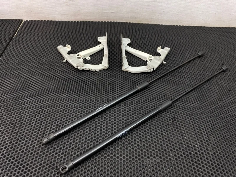 Петли капота Mercedes-Benz E-Class 2008 2118800128 W211 642.920 3.0