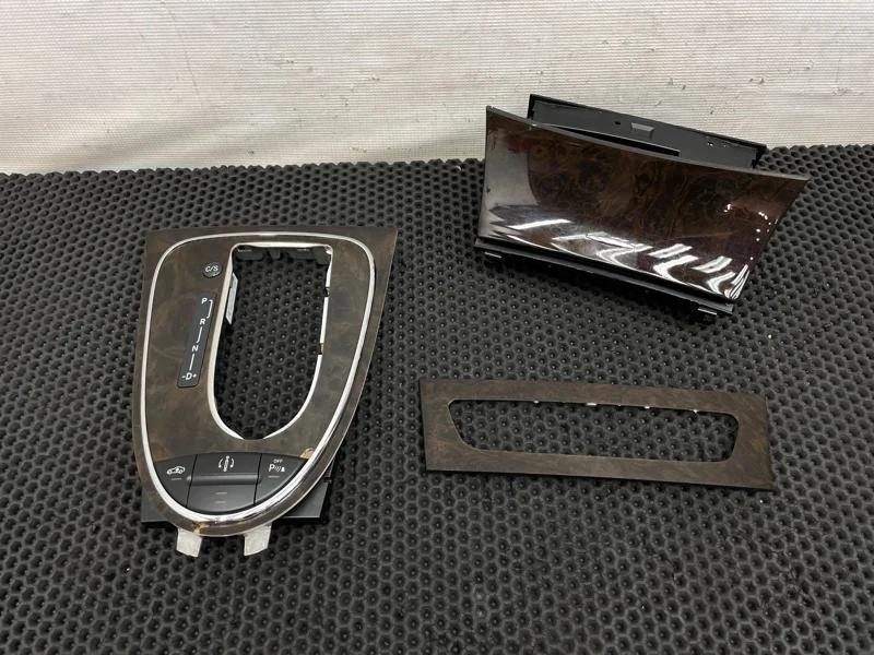 Дерево салона комплект Mercedes-Benz Cls-Class 2006 2198100211 W219 272.964 3.5