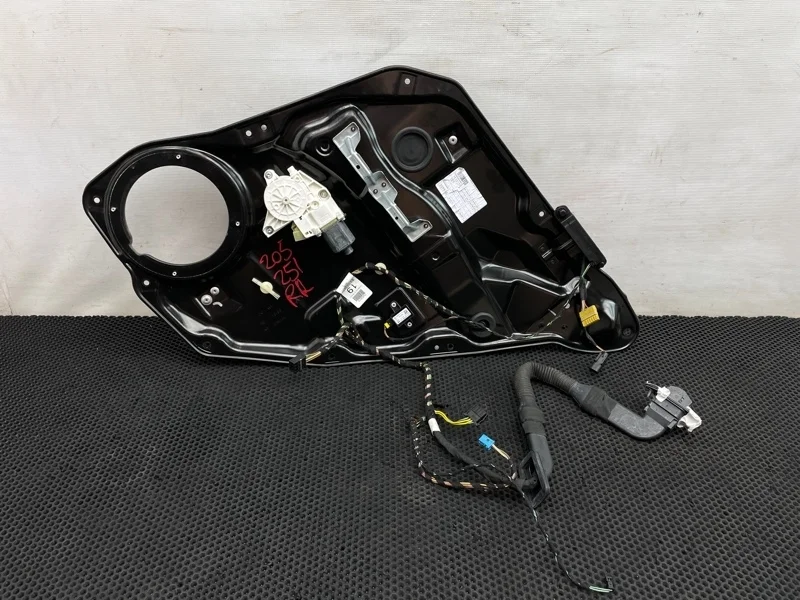 Стеклоподъемник Mercedes-Benz R-Class 2011 2517302979 W251 272.967 3.5, задний правый