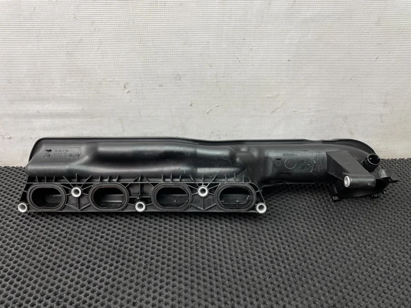 Коллектор впускной Bmw 7-Series 2010 7555663 F01 N63B44A 4.4, правый