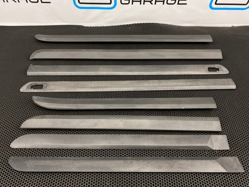 Молдинг двери Volvo Xc90 09483886 C