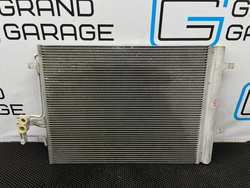 Радиатор кондиционера Volvo Xc70 2008 30794544 BZ B6324S 3.2