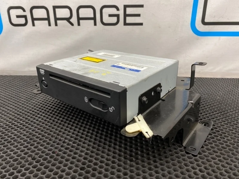 Чейнджер Land Rover Discovery 2006 YIB500080 L319 406PN 4.0