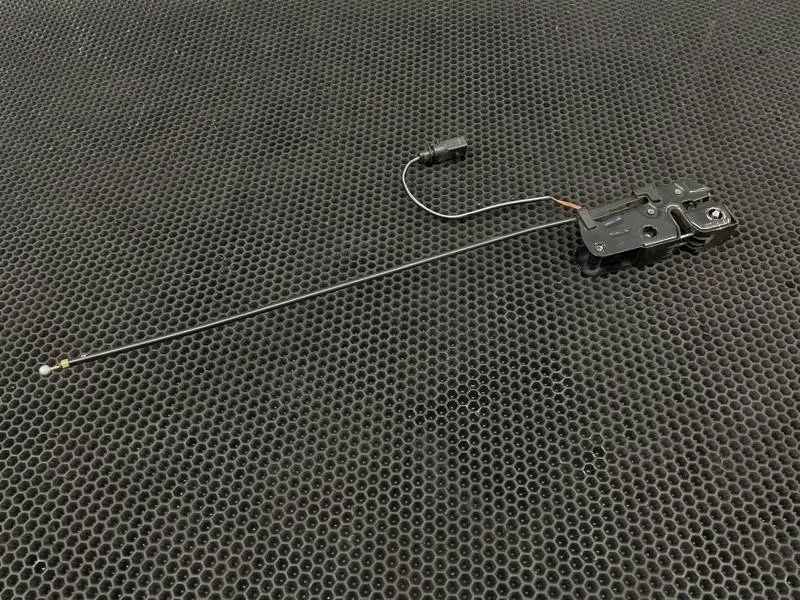 Замок капота Audi Q7 2008 4L2823531 4LB BHK 3.6