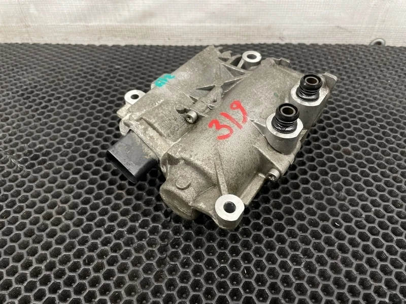 Насос акпп/маслонасос Mercedes-Benz Cls-Class 2011 2212700197 W218 276.952 3.5