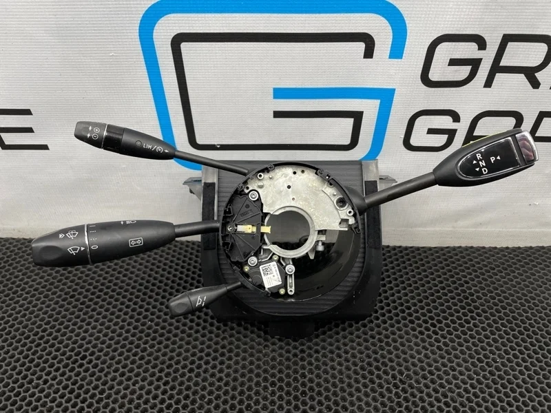 Переключатель подрулевой Mercedes-Benz S-Class 2006 1645403245 W221 272.965 3.5