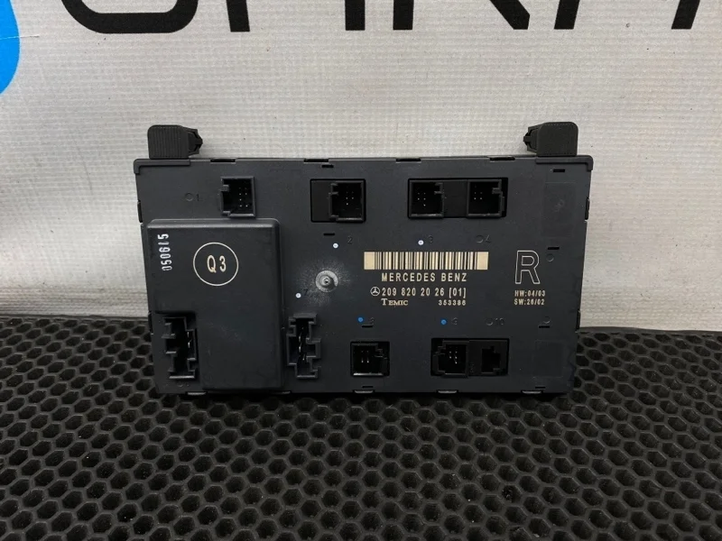 Блок двери Mercedes-Benz Clk-Class 2098202026 W209, правый