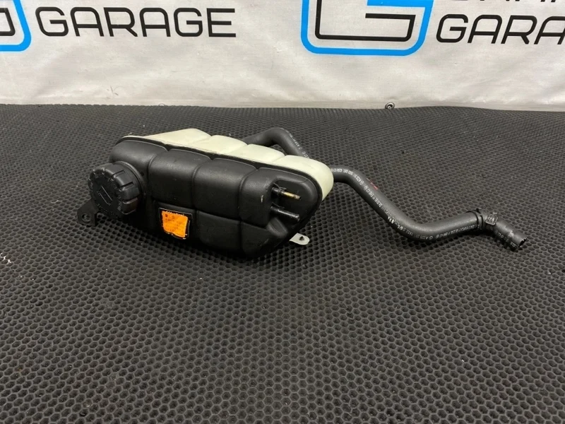 Бачок расширительный Mercedes-Benz S-Class 2004 2205000049 W220 113.960 5.0