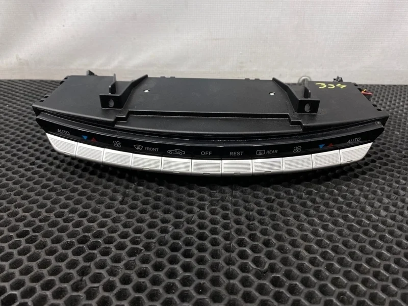 Блок климата Mercedes-Benz S-Class 2007 2218702658 W221 273.961 5.5