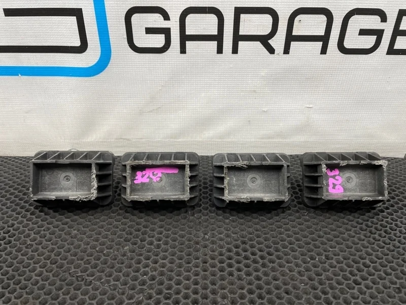 Опора домкрата Bmw 5-Series 2012 51717237195 F10 N20B20B 2.0