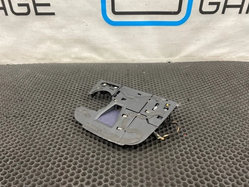 Камера передняя Mercedes-Benz E-Class 2011 0009054900 W212 271.860 1.8