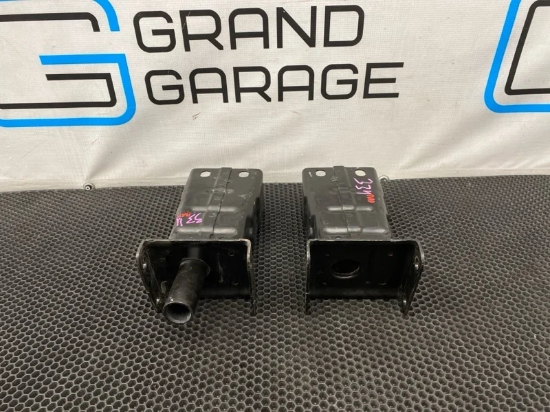 Кронштейн усилителя бампера Mercedes-Benz S-Class 2007 2216204534 W221 273.961 5.5, передний