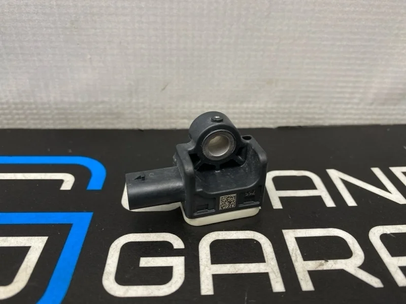 Датчик удара Audi A6 2013 4H0959651A C7 CHVA 2.8