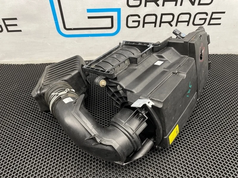 Корпус воздушного фильтра Mercedes-Benz C-Class 2006 2710900901 W203 271.946 1.8