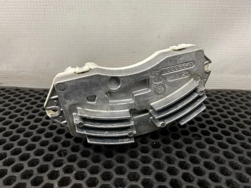 Резистор отопителя Bmw X5 2009 64119265892 E70 N52B30AF 3.0