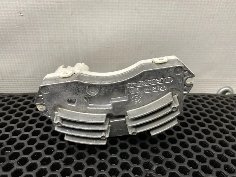 Резистор отопителя Bmw X3 2012 64119265892 F25 N55B30A 3.0