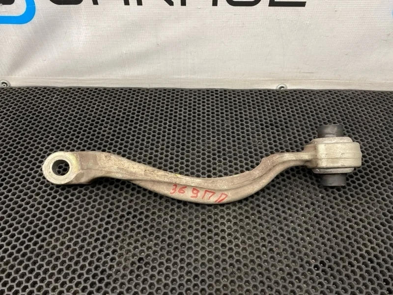 Рычаг Mercedes-Benz E-Class 2014 A2123304000 W212 276.952 3.5, передний правый