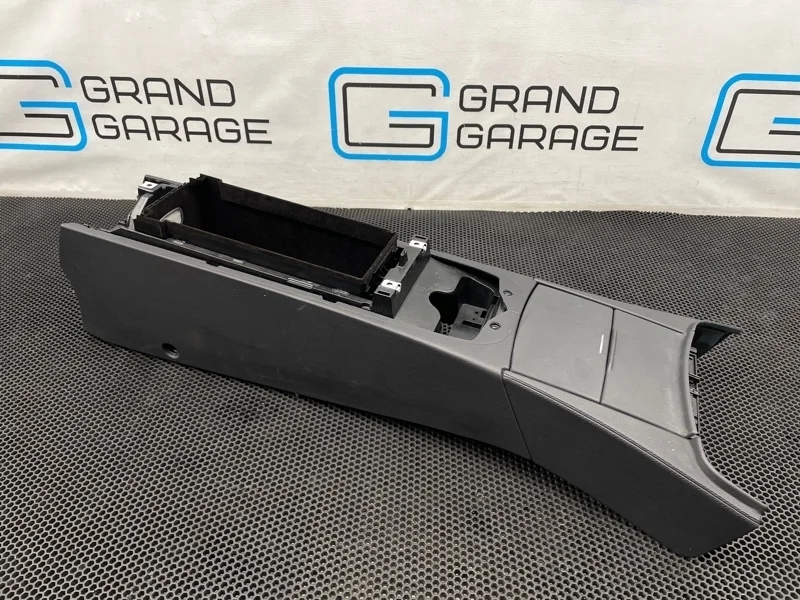 Подлокотник Mercedes-Benz S-Class 2009 A2216802150 W221 272.965 3.5