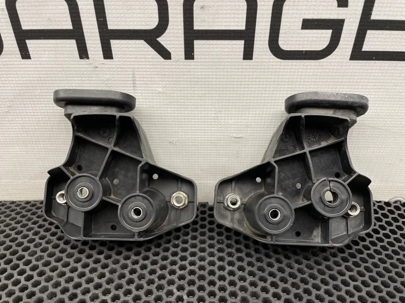 Направляющая бампера Mercedes-Benz Ml-Class 2006 A1648800130 W164 272.967 3.5, задняя