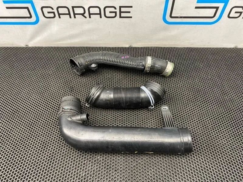 Патрубок воздушный Volkswagen Passat Cc 2013 1K0145840R B6 CDAA 1.8