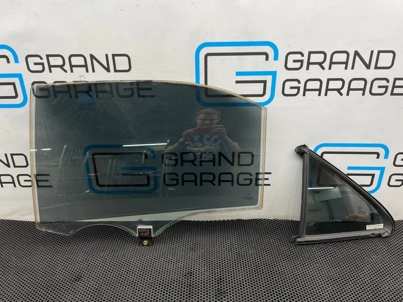 Стекла комплект Mercedes-Benz S-Class 2002 A2207300318 W220 113.960 5.0, задняя левая