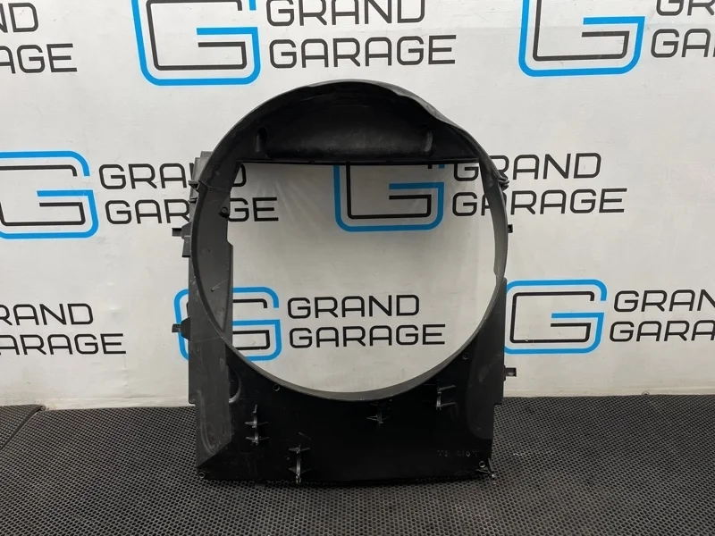 Диффузор вентилятора Land Rover Range Rover Sport 2006 PGK500220 L320 276DT 2.7