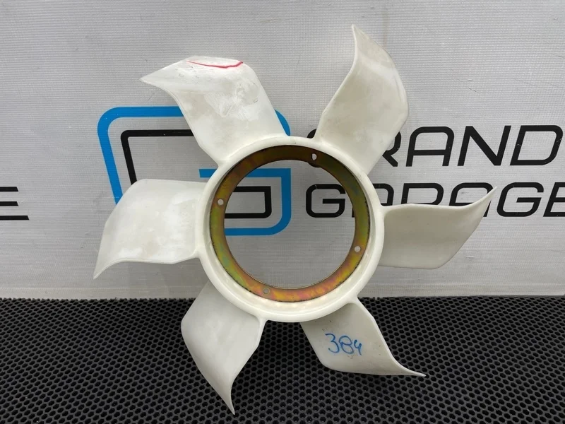 Крыльчатка вентилятора Mitsubishi Pajero 2002 MD356866 V75W 6G74 3.5