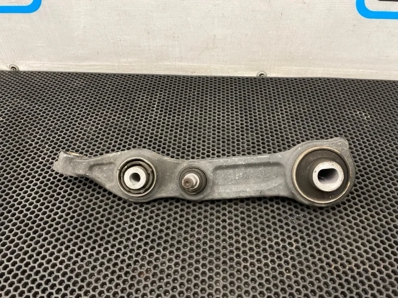 Рычаг Mercedes-Benz Cls-Class 2005 A2113308207 W219 272.964 3.5, передний правый