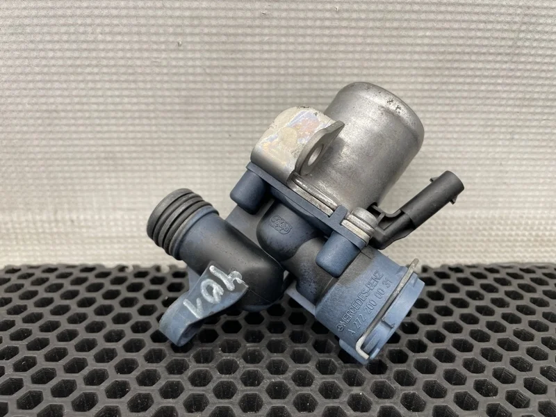Клапан отопителя Mercedes-Benz R-Class 2007 A2722000031 W251 272.967 3.5