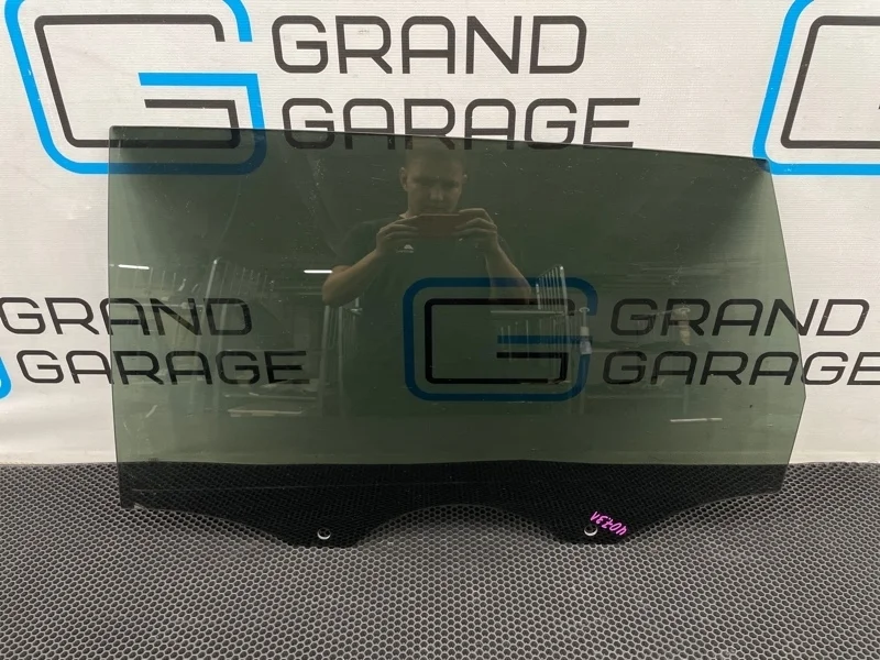 Стекло Audi Q7 2006 4L0845205A 4LB BUG TDI 3.0, заднее левое