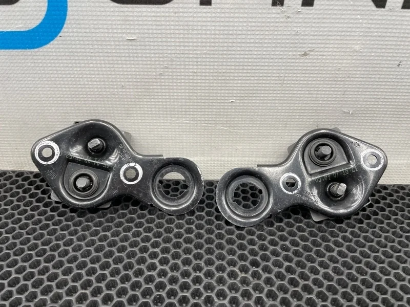 Замки капота Mercedes-Benz C-Class 2004 A2038800460 W203 271.946 1.8