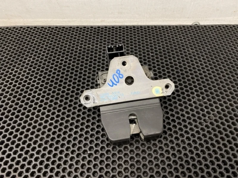 Замок багажника Ford Mondeo 2008 8M51R442A66CA CA2 C20DD0X 2.0