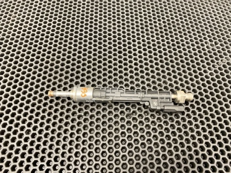 Форсунка топливная Bmw 5-Series 2014 13647639994 F10 N20B20B 2.0