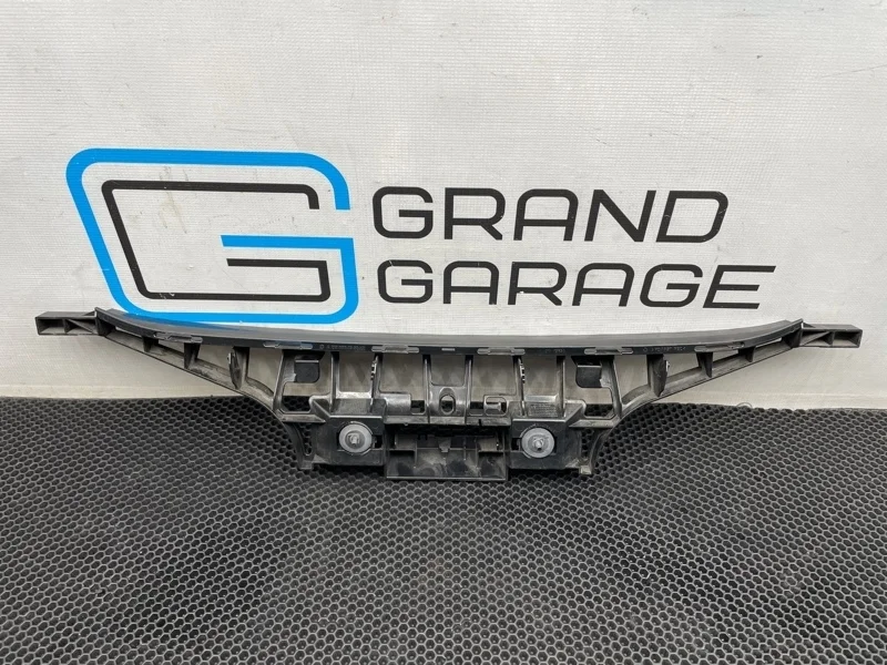 Кронштейн бампера Mercedes-Benz Cls-Class 2005 A2198800552 W219 272.964 3.5, задний