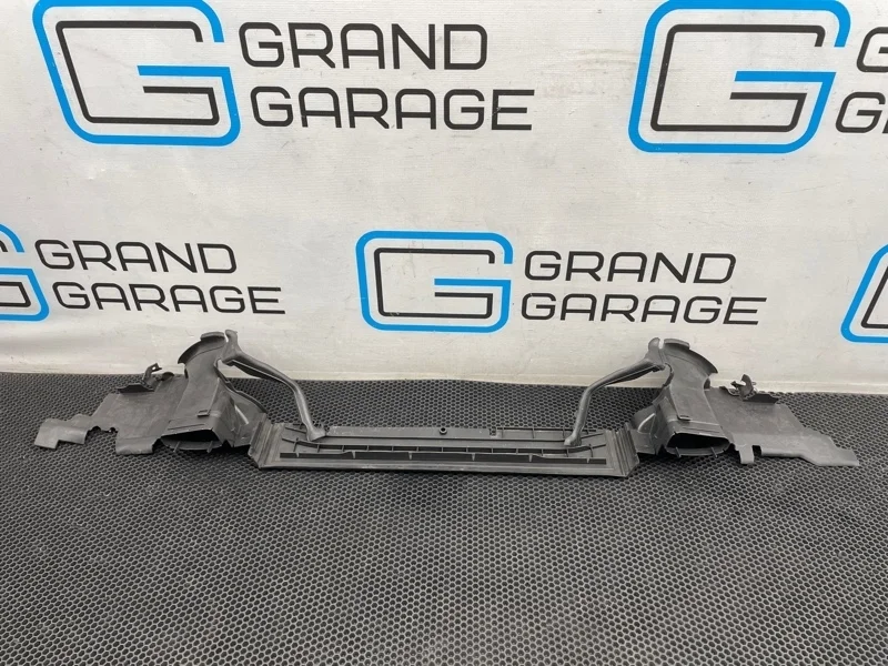 Дефлектор радиатора Mercedes-Benz Cls-Class 2005 A2195000316 W219 272.964 3.5