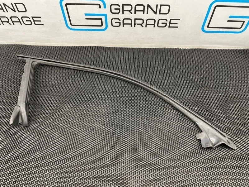 Уплотнитель стекла Mercedes-Benz Cls-Class 2009 A2197200254 W219 642.920 3.0, передний правый