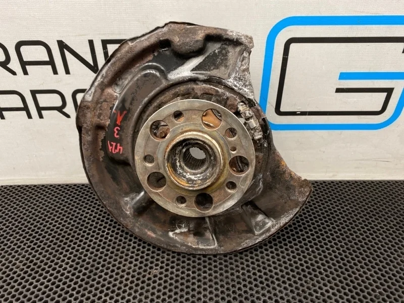 Кулак Mercedes-Benz E-Class 2008 A2113508308 W211 642.920 3.0, задний левый